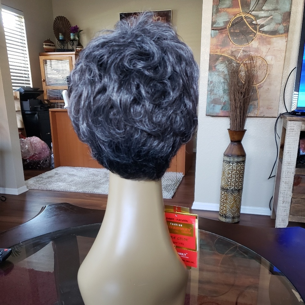 Full cap.wig - Picture 3 of 4